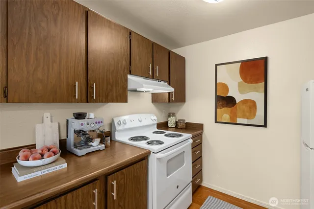 $299,000 | 7309 224th Street Southwest, Unit E10, Edmonds, WA 98026