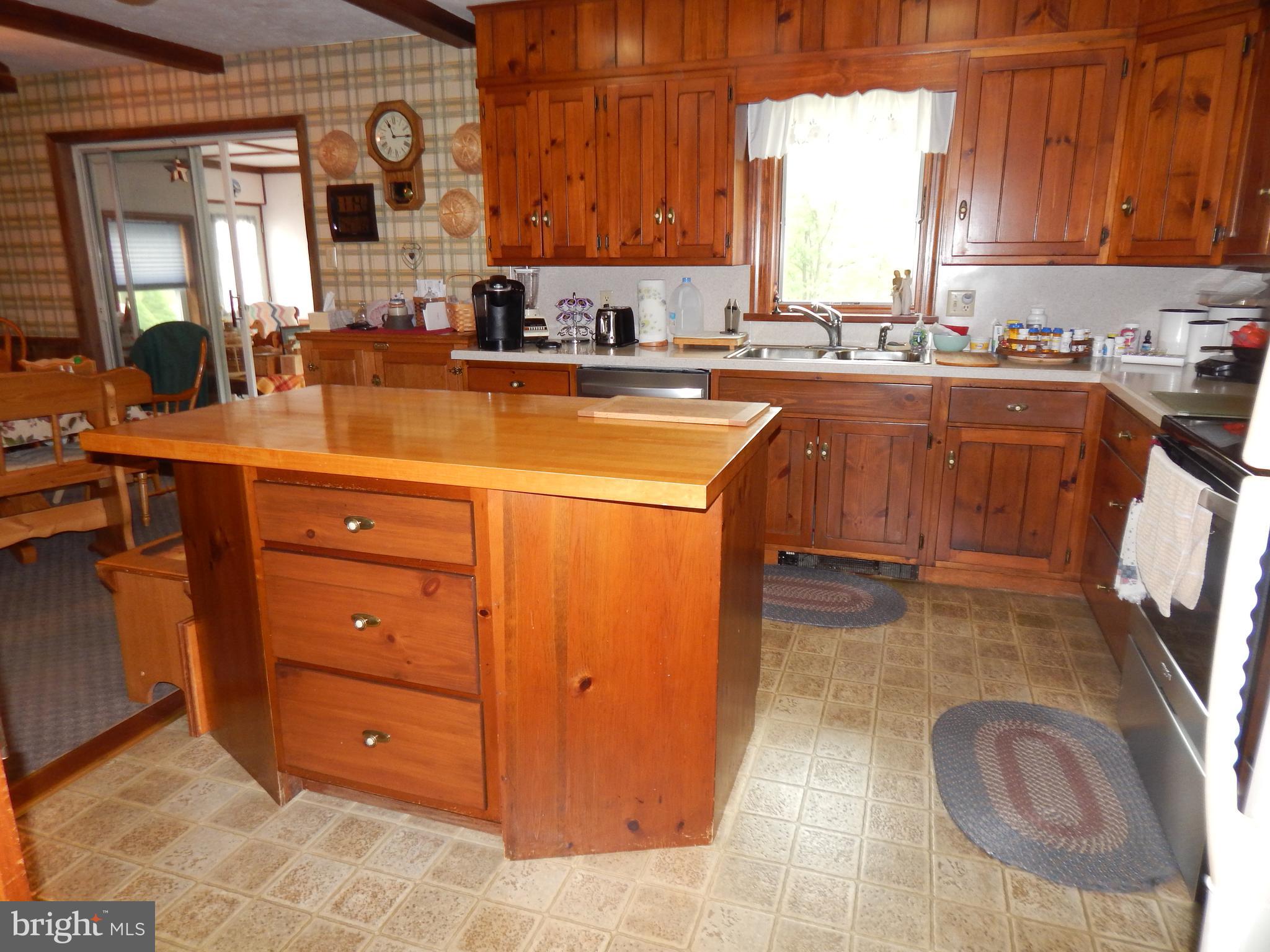 481 North Funk Road Boyertown, PA 19512 - Photo 3 of 28 Gallery Image 3