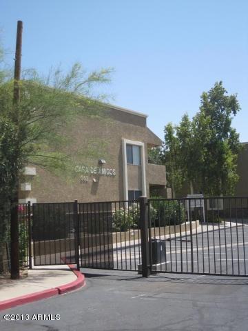 303 North Miller Road, Unit 1011 Scottsdale, AZ 85257 - Photo 3 of 24 Gate