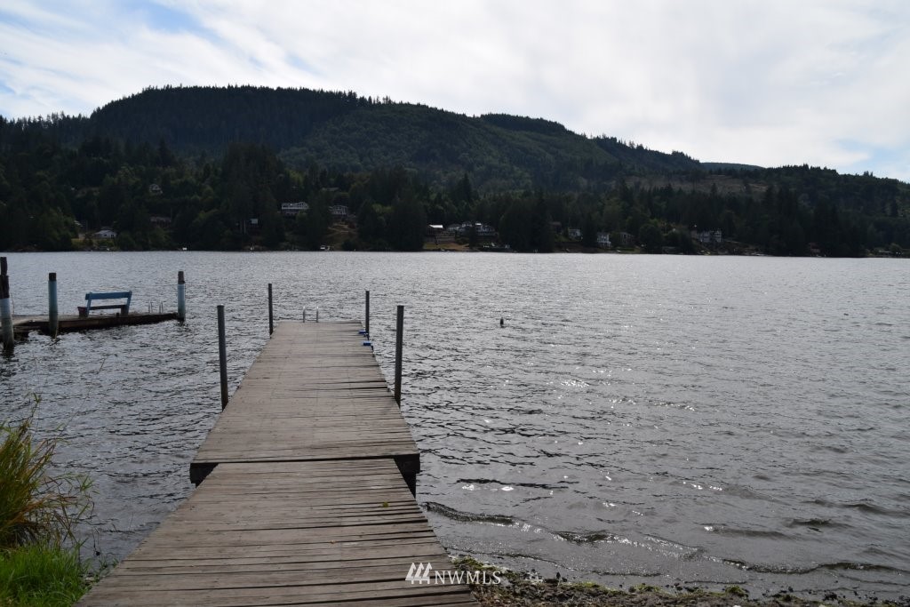 18372 Southwest View Road Mount Vernon, WA 98274 - Photo 2 of 24 Gallery Image 2