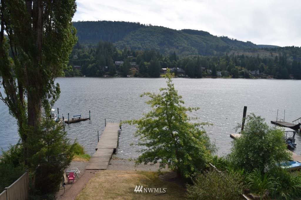 18372 Southwest View Road Mount Vernon, WA 98274 - Photo 3 of 24 Gallery Image 3