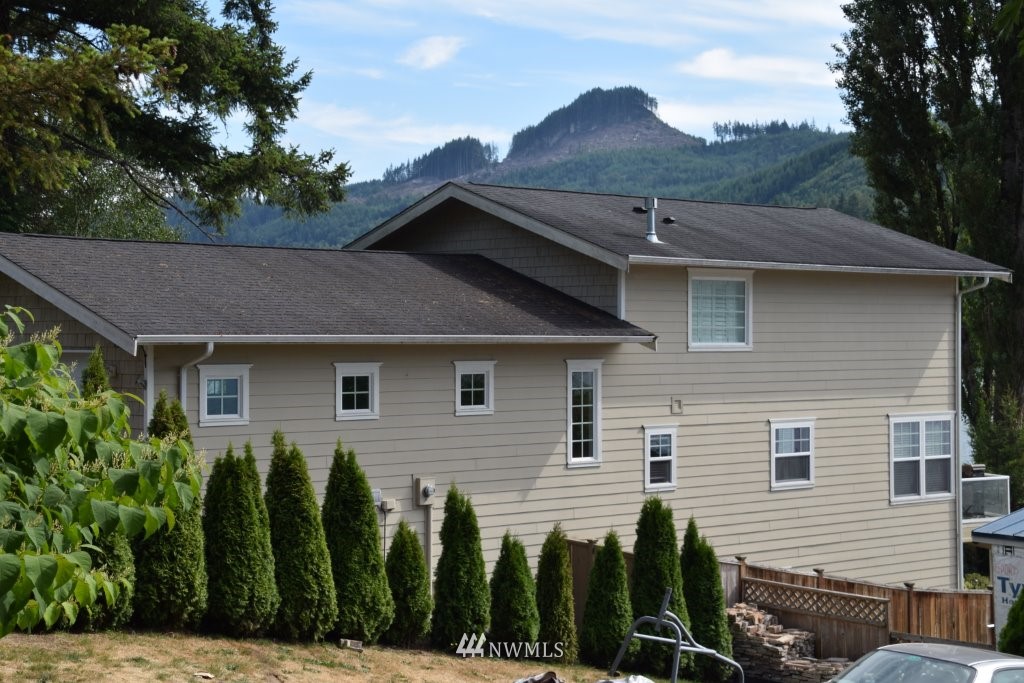 18372 Southwest View Road Mount Vernon, WA 98274 - Photo 23 of 24 Gallery Image 23
