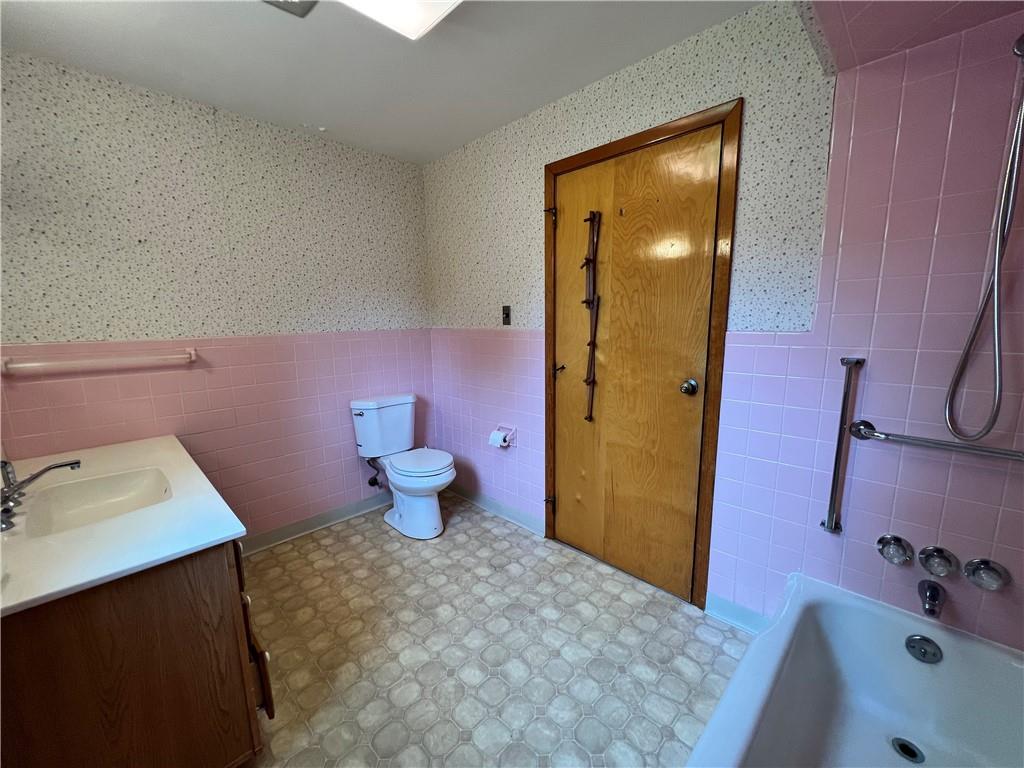 134 Stickle Road Beaver Falls, PA 15010 - Photo 17 of 25 Gallery Image 17