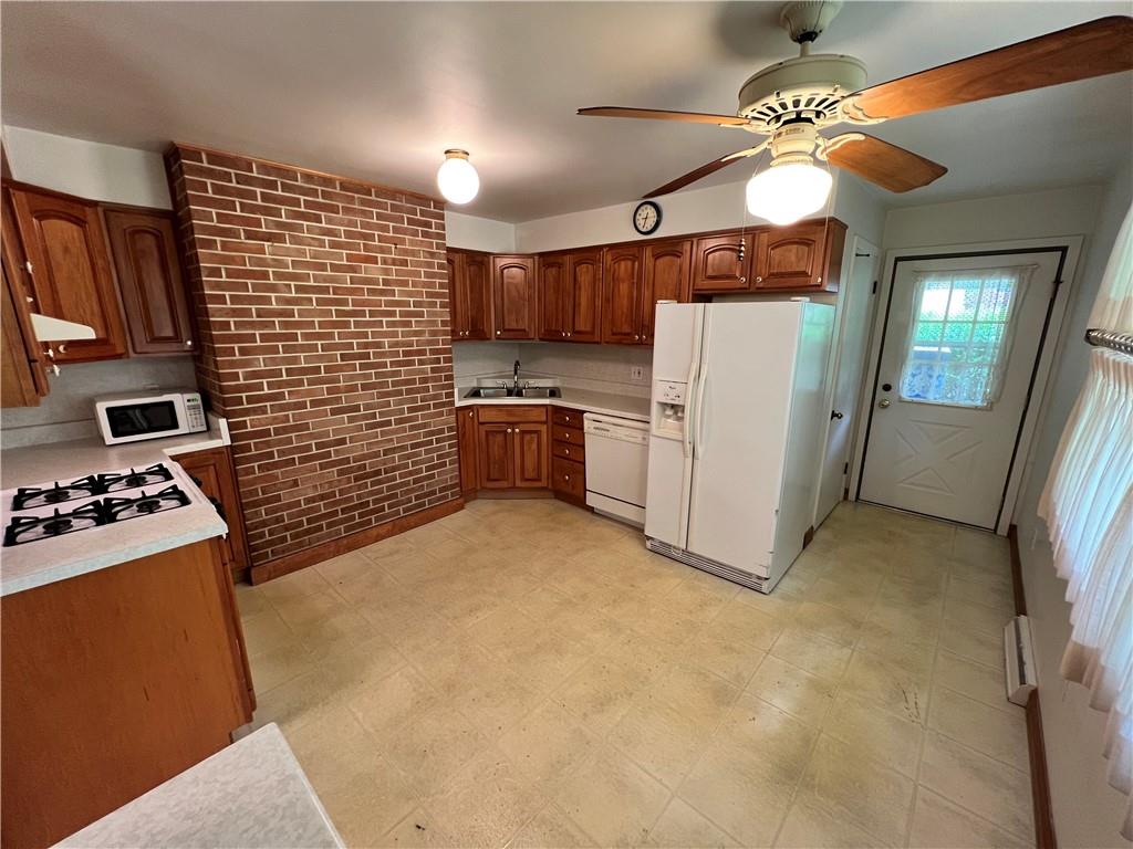 134 Stickle Road Beaver Falls, PA 15010 - Photo 9 of 25 Gallery Image 9