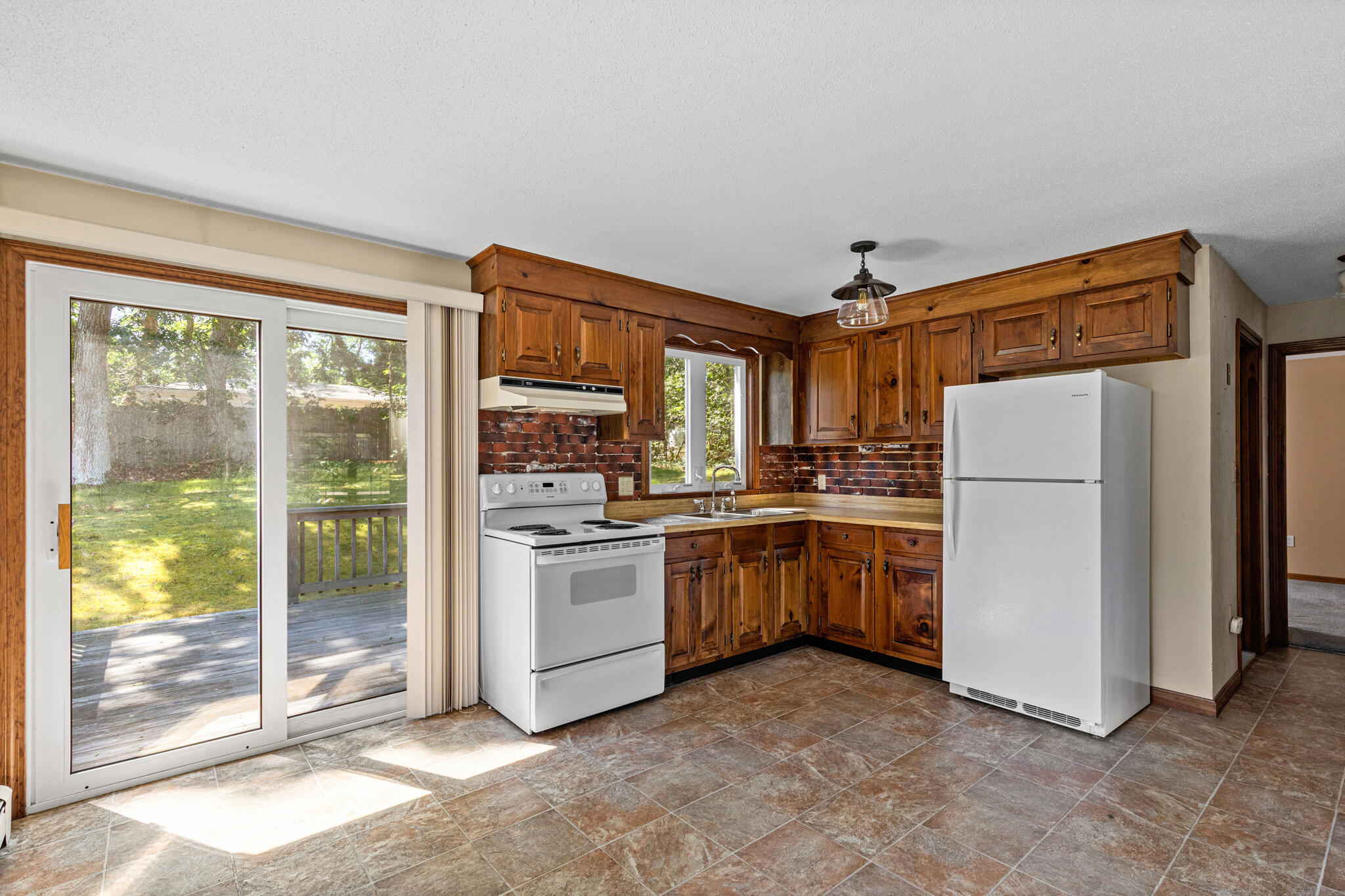 165 Steele Road Eastham, MA 02642 - Photo 8 of 35 165 Steele