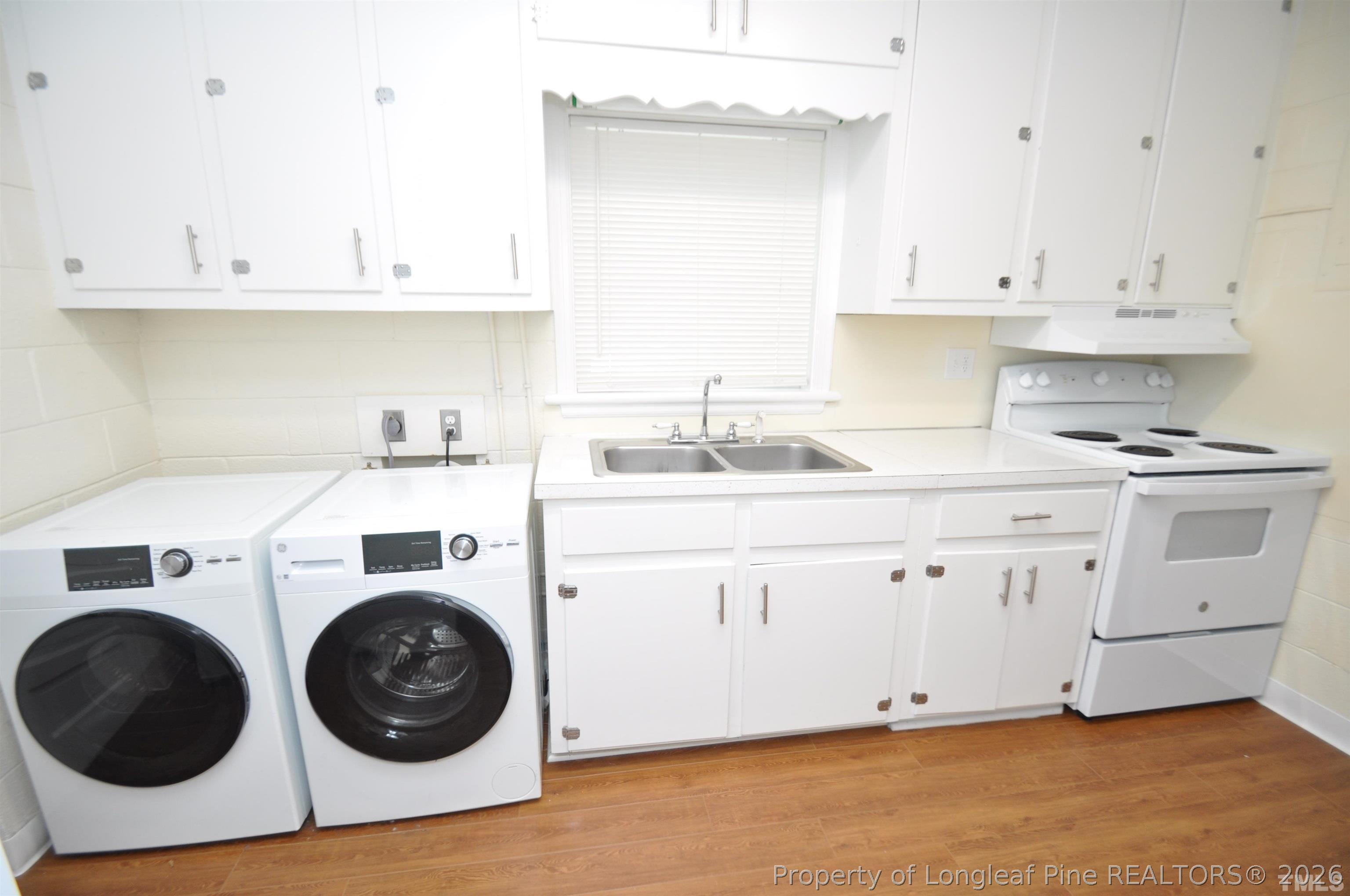 1426 Trinity Circle, Unit 11 Raleigh, NC 27607 - Photo 8 of 20 Photo #8