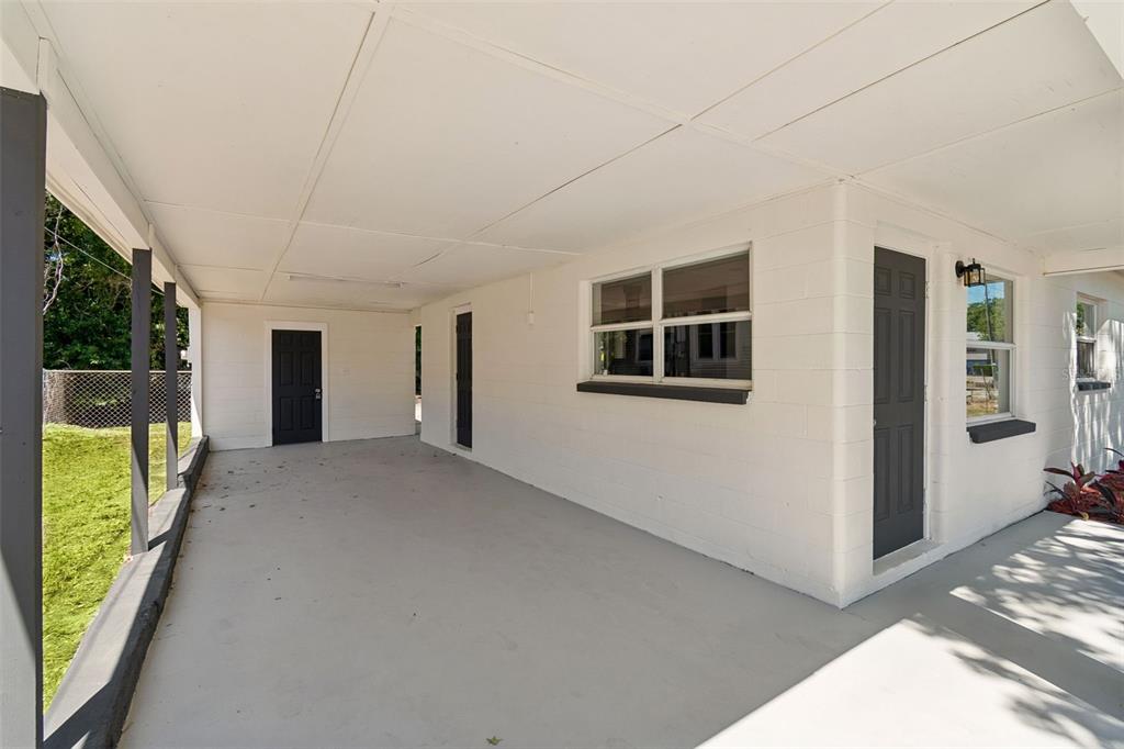 11206 North Arden Avenue Tampa, FL 33612 - Photo 4 of 40