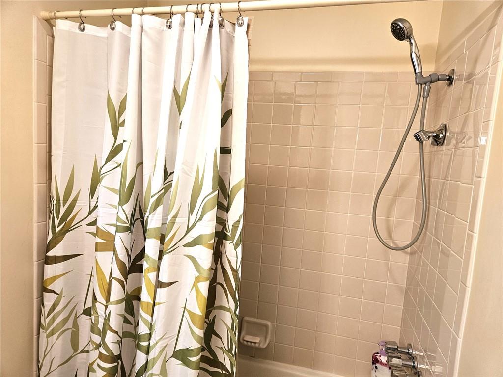 116 Sandro Street Indiana, PA 15701 - Photo 29 of 43 Upstairs Bath