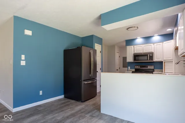 $309,000 | 2410 State Highway 7, North Vernon, IN 47265