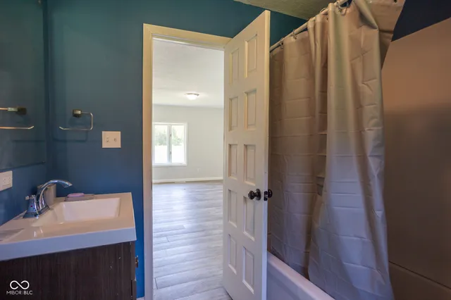 $309,000 | 2410 State Highway 7, North Vernon, IN 47265