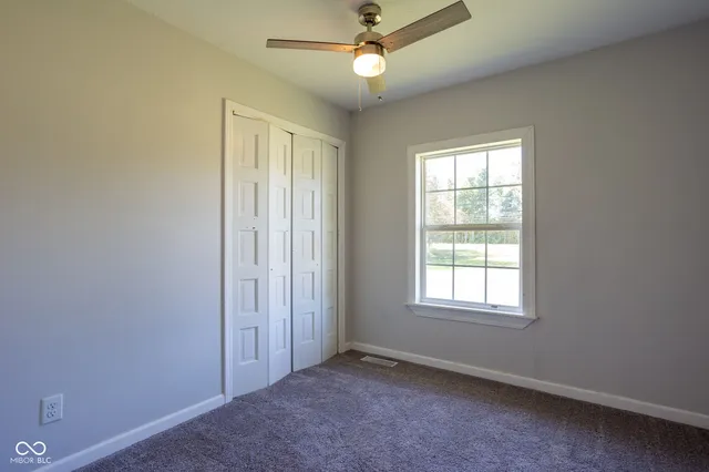 $309,000 | 2410 State Highway 7, North Vernon, IN 47265