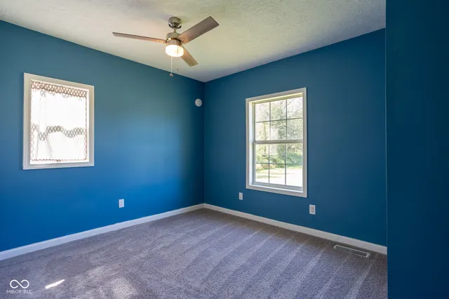 $309,000 | 2410 State Highway 7, North Vernon, IN 47265