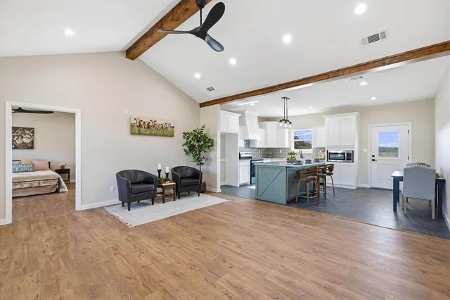 $465,000 | 254 Vz County Road 4512, Ben Wheeler, TX 75754