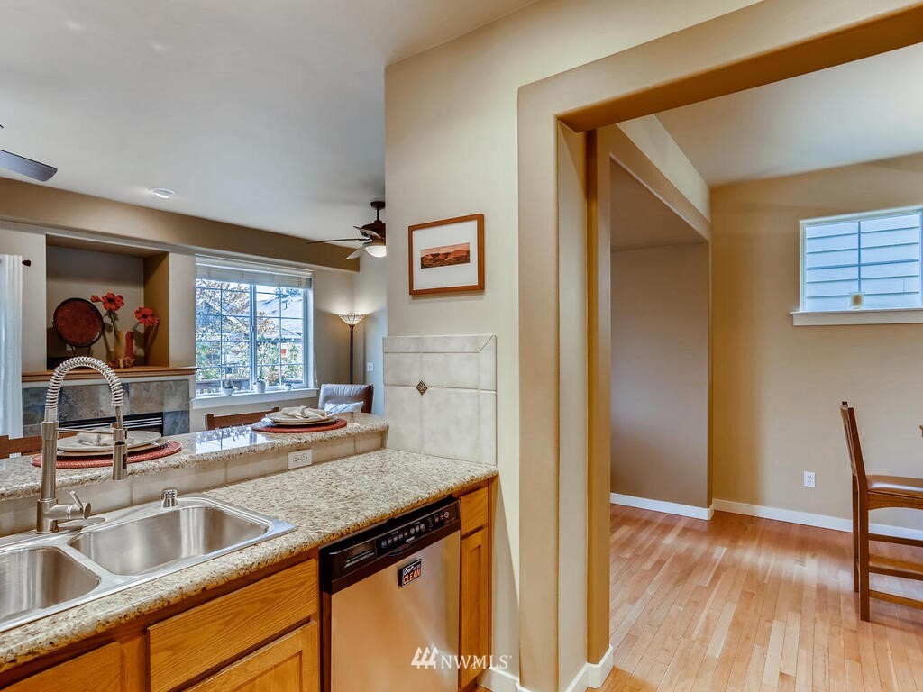 24116 39th Lane Southeast Bothell, WA 98021 - Photo 16 of 40