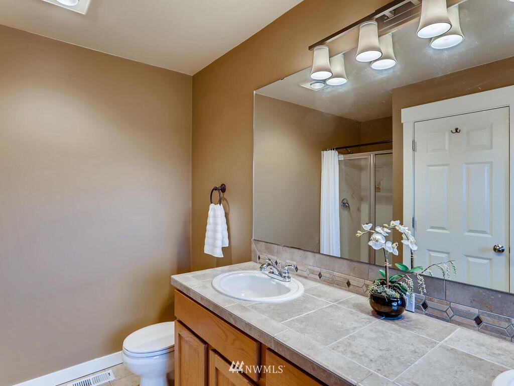 24116 39th Lane Southeast Bothell, WA 98021 - Photo 24 of 40