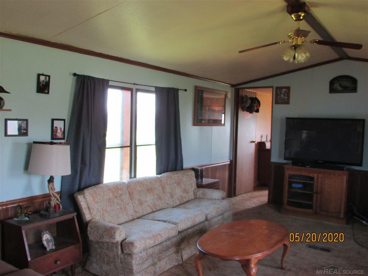 3359 Galbraith Line Road Yale, MI 48097 - Photo 14 of 28