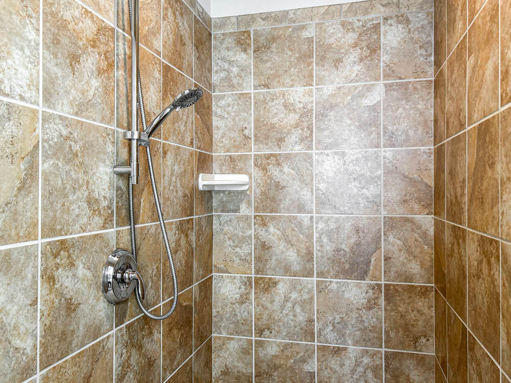 111 Lamp Post Loop Aiken, SC 29803 - Photo 12 of 30 Walk-In Shower!