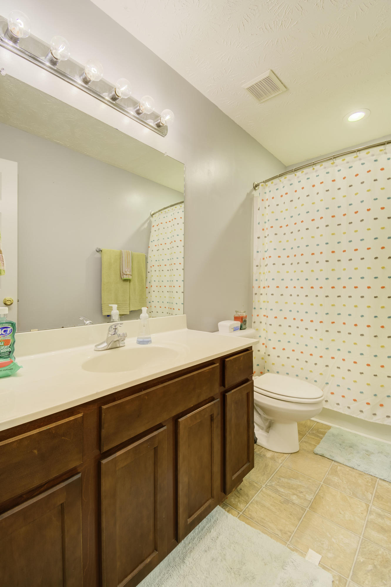 232 Rutherford Way Jacksonville, NC 28540 - Photo 17 of 26 Hall bathroom