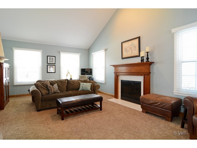 N421 Kimball Road Winfield, IL 60190 - Photo 3 of 16