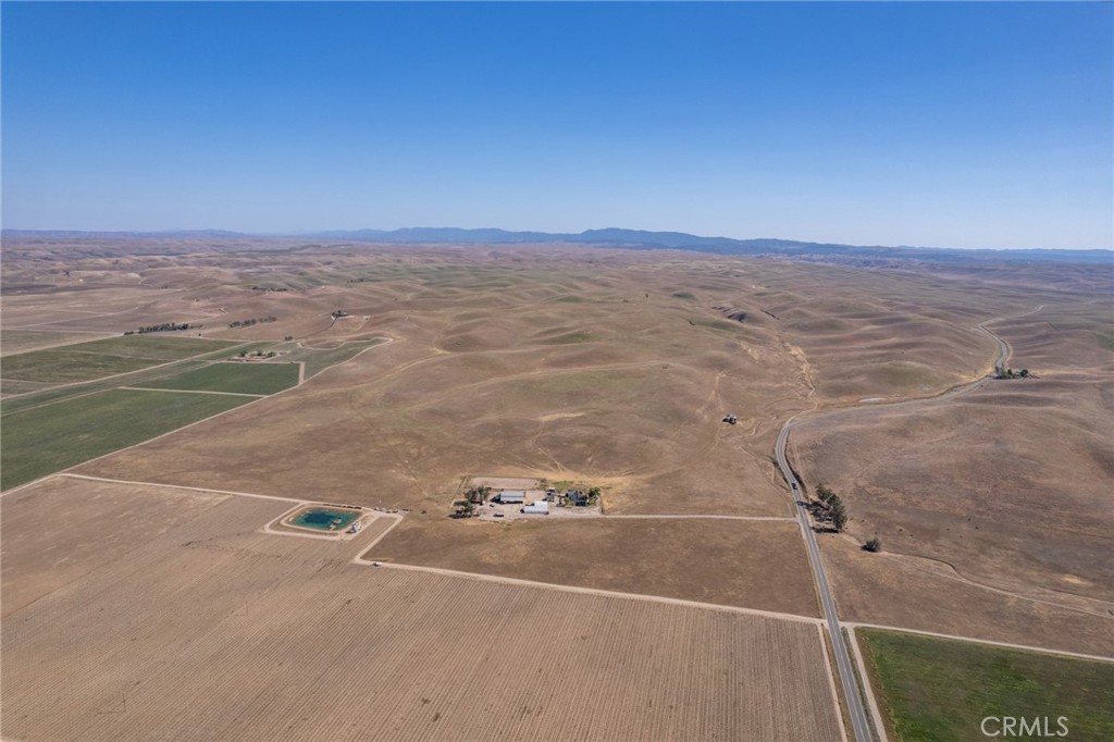 2500 Shandon Shandon, CA 93461 - Photo 25 of 40 a view of a city