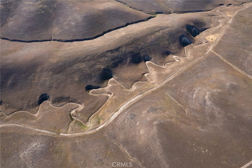 2500 Shandon Shandon, CA 93461 - Photo 38 of 40 a view of roof