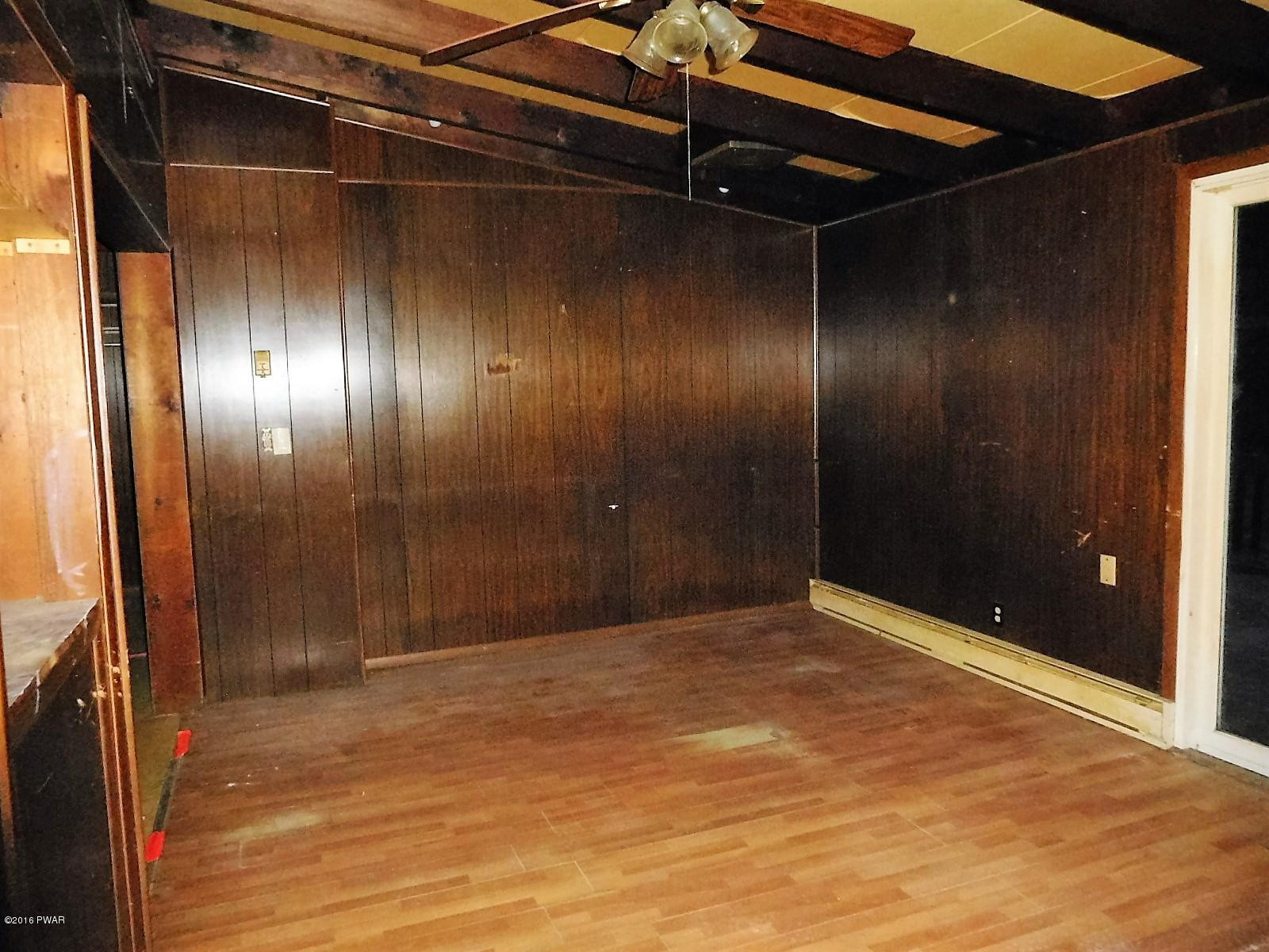 1109 Delaware Court West Bushkill, PA 18324 - Photo 6 of 19