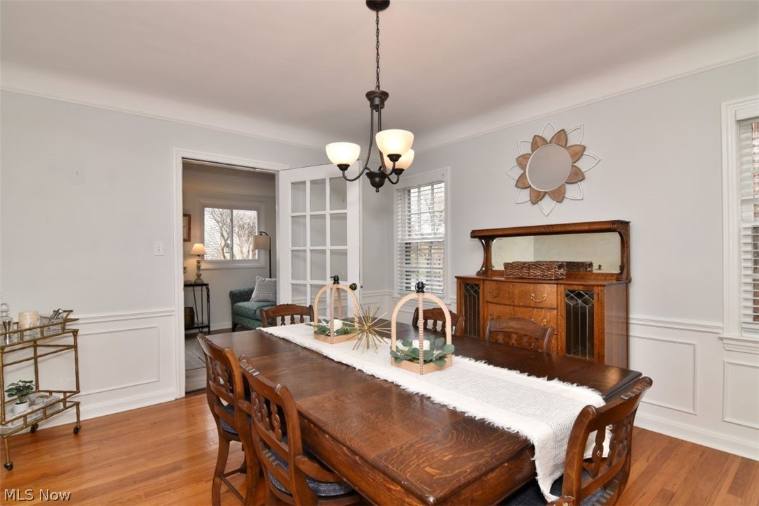2556 Fenwick Road Cleveland, OH 44118 - Photo 9 of 40 Gallery Image 9