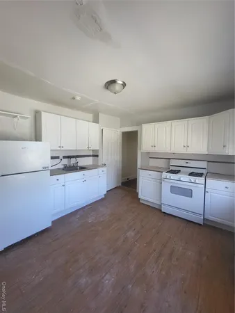 $1,200 | 4104 Highway 52, Unit 2R, Livingston Manor, NY 12758