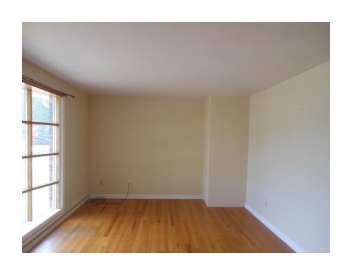 1108 Blithe Road Springfield, OH 45503 - Photo 3 of 9