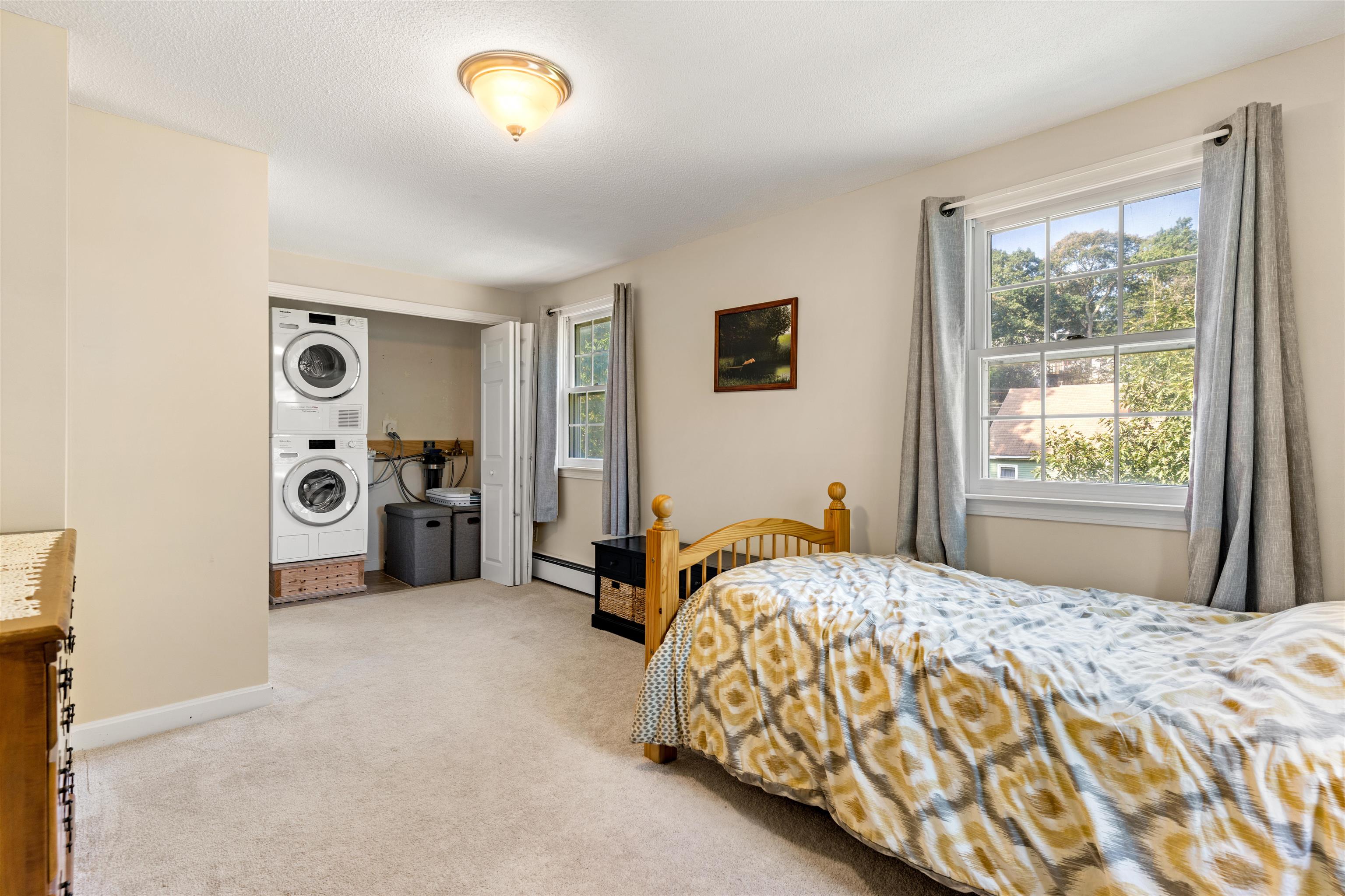 42 Wethersfield Road Nashua, NH 03062 - Photo 11 of 22