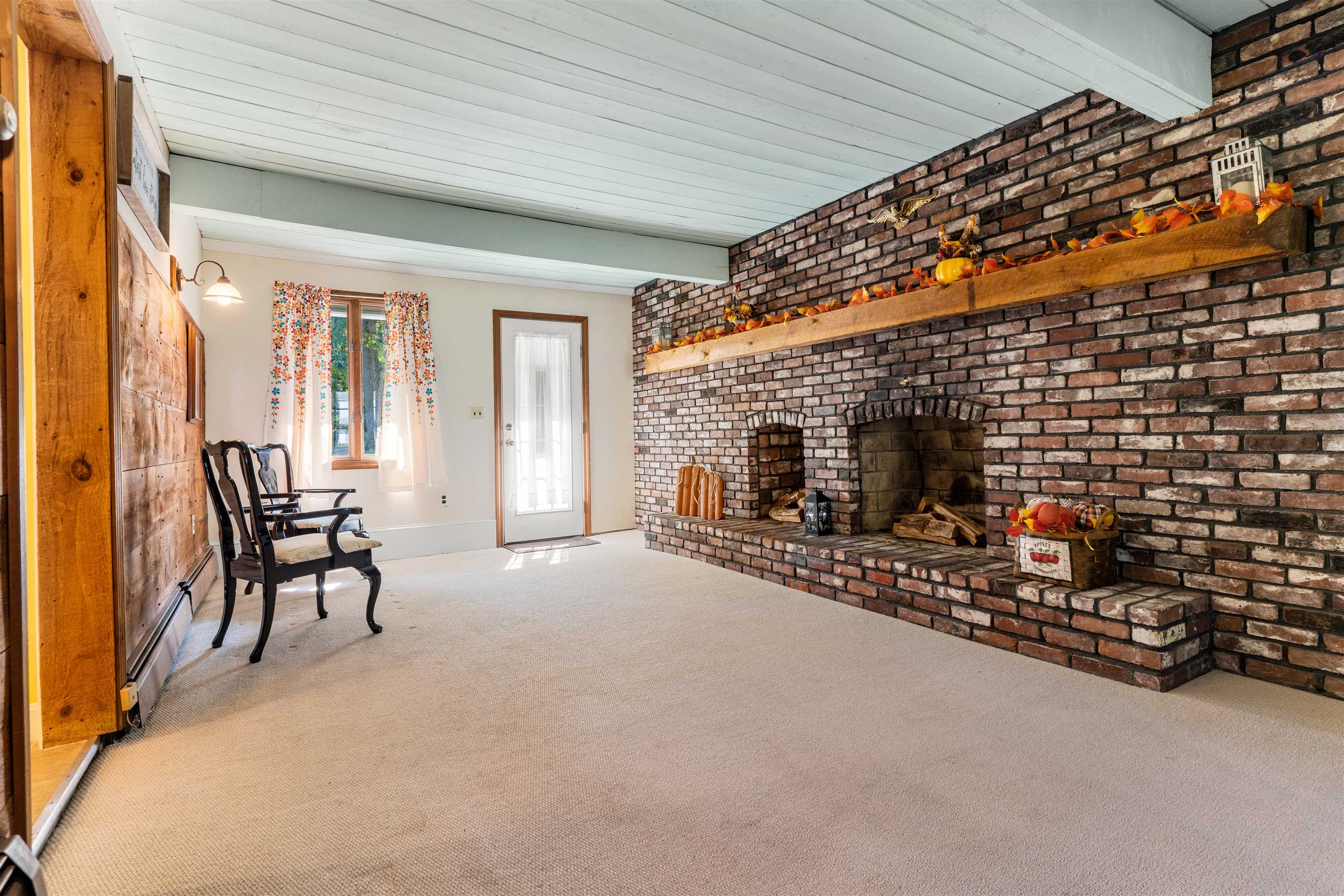 42 Wethersfield Road Nashua, NH 03062 - Photo 16 of 22