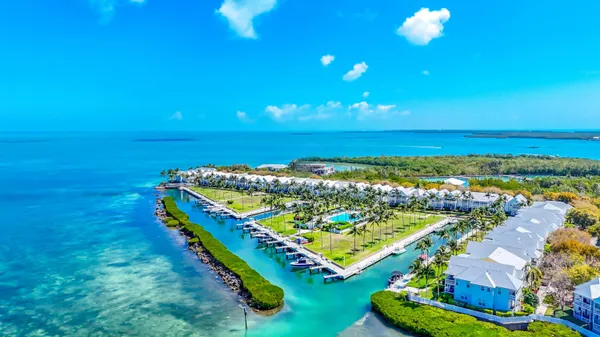 $1,150,000 | 11600 1st Ave Gulf, Unit 30, Marathon, FL 33050