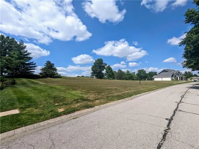 $135,000 | Lot 2 Bent Oaks Drive, Liberty, MO 64068
