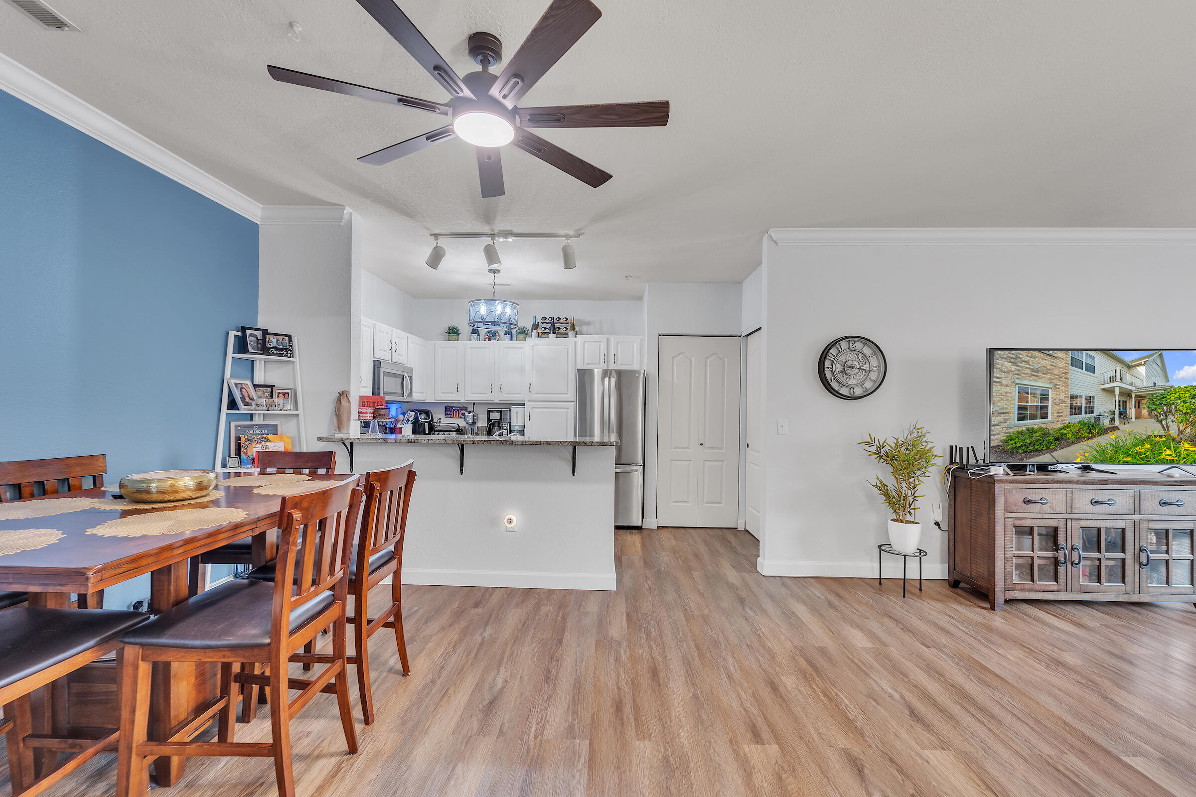 2728 Northview Road, Unit 61 Waukesha, WI 53188 - Photo 6 of 21 DSC00520