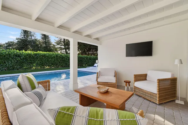 a view of outdoor space yard and patio