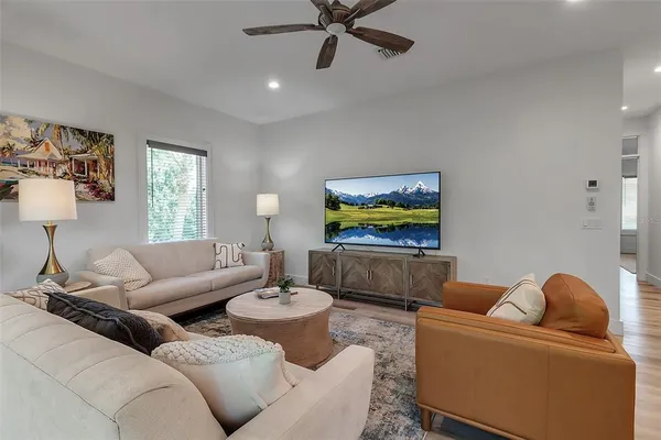 $715,000 | 105 Shore Road, Nokomis, FL 34275