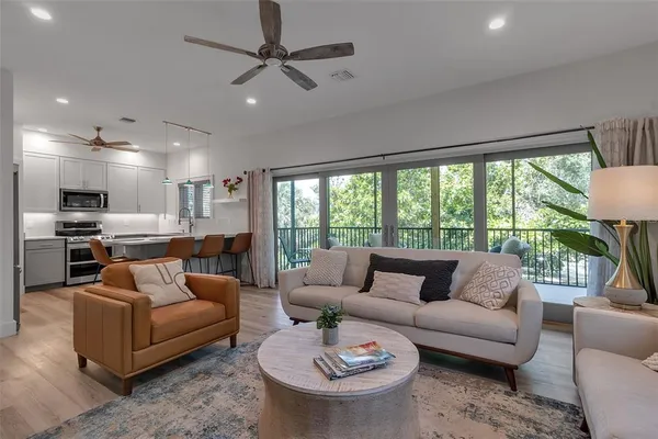 $715,000 | 105 Shore Road, Nokomis, FL 34275