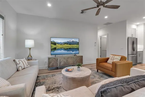 $715,000 | 105 Shore Road, Nokomis, FL 34275