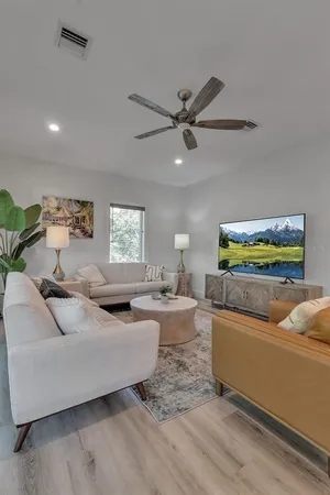 $715,000 | 105 Shore Road, Nokomis, FL 34275