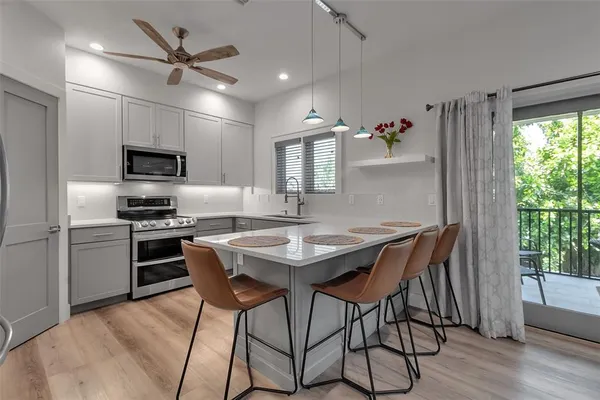 $715,000 | 105 Shore Road, Nokomis, FL 34275
