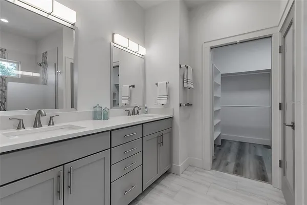 $715,000 | 105 Shore Road, Nokomis, FL 34275