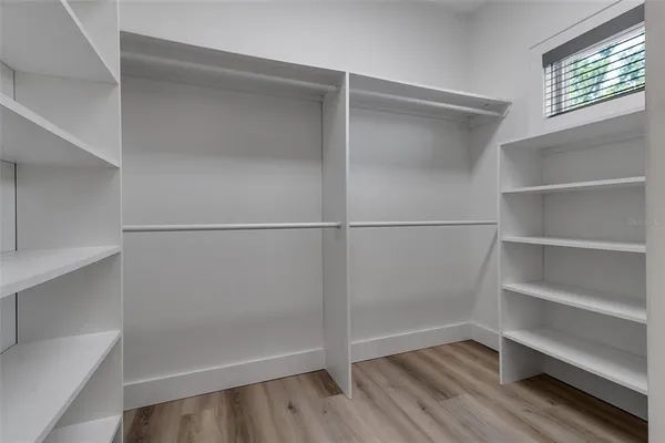 $715,000 | 105 Shore Road, Nokomis, FL 34275