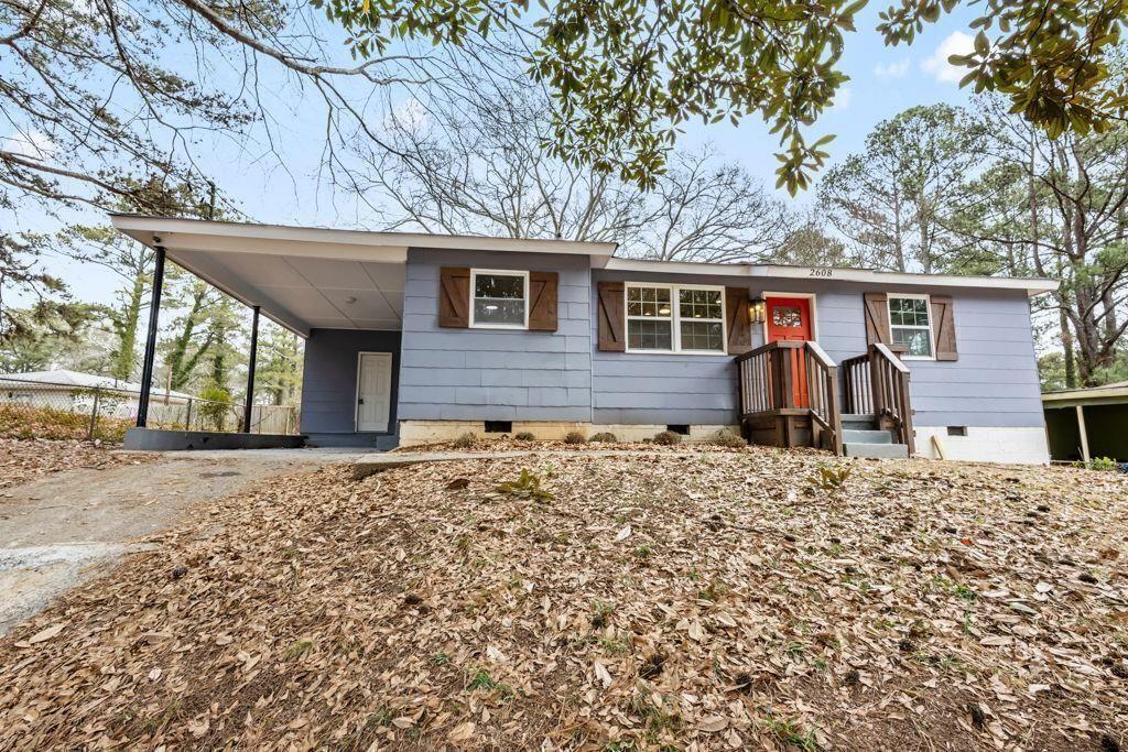 2608 Barge Road Southwest Atlanta, GA 30331 - Photo 3 of 24