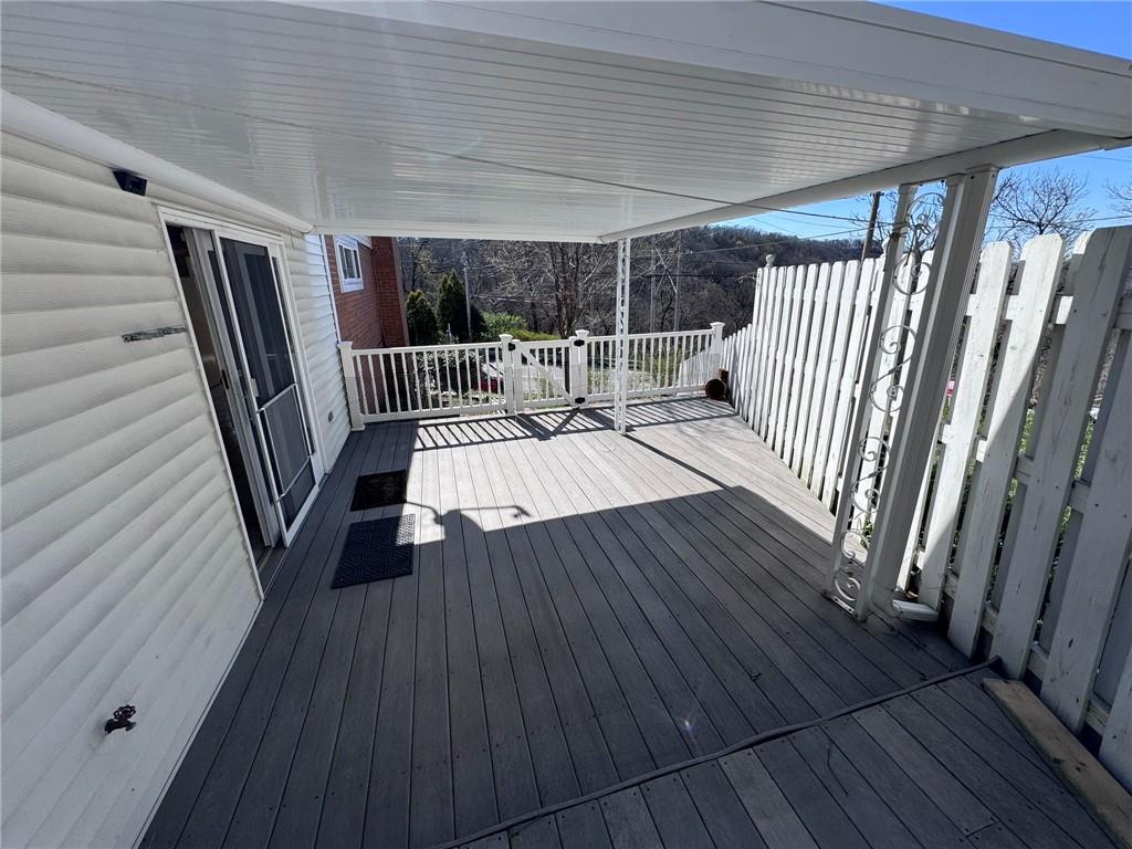 1027 Middle Road Glenshaw, PA 15116 - Photo 23 of 24