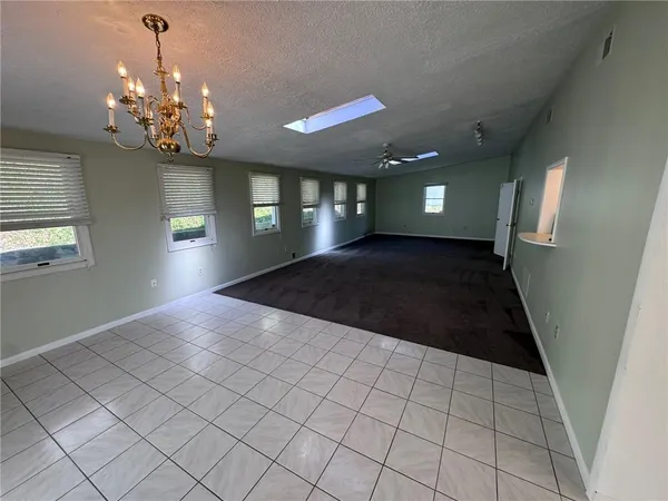 $2,200 | 1027 Middle Road, Glenshaw, PA 15116