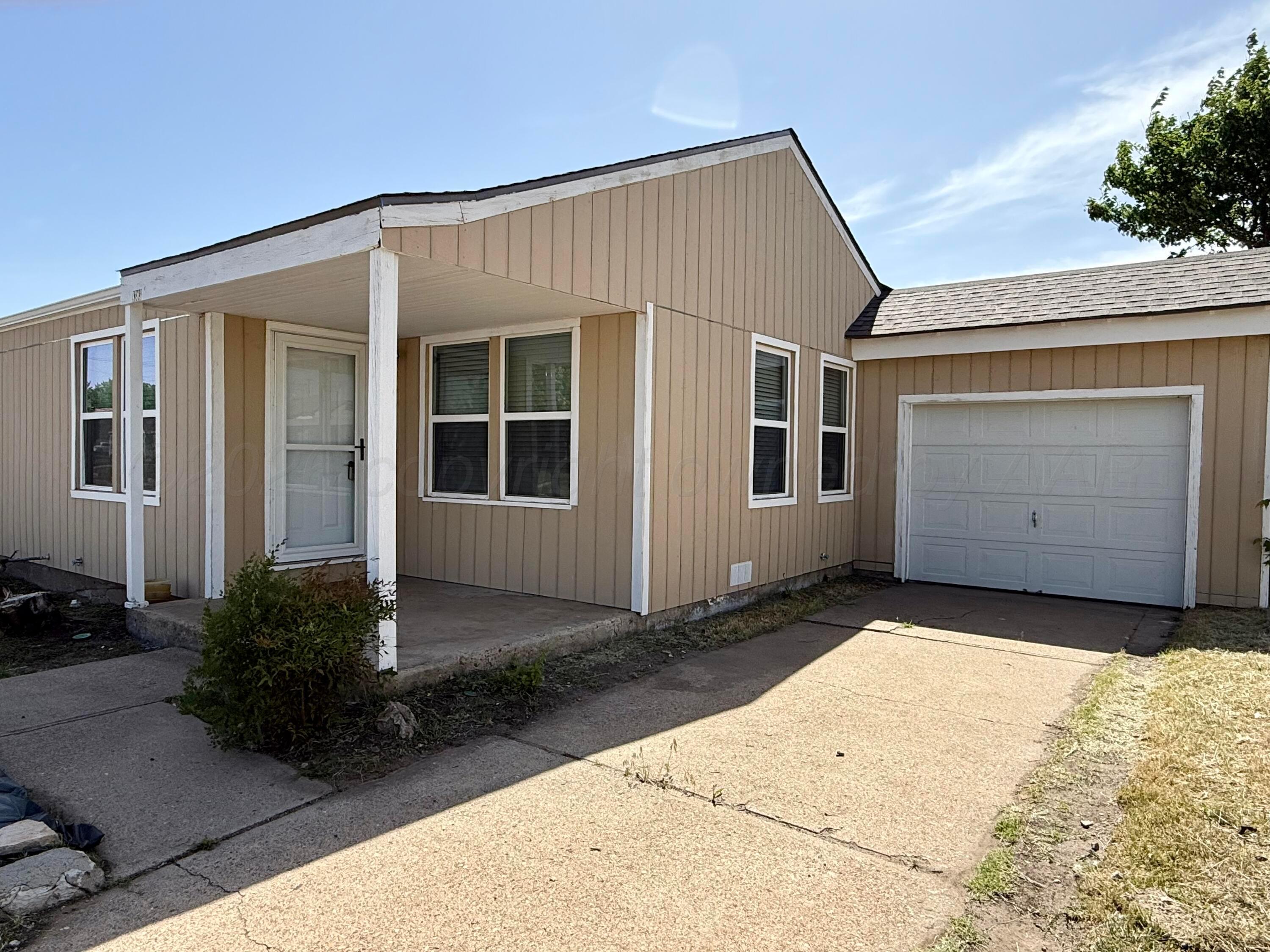 1303 Boyd Street Borger, TX 79007 - Photo 1 of 19 Front