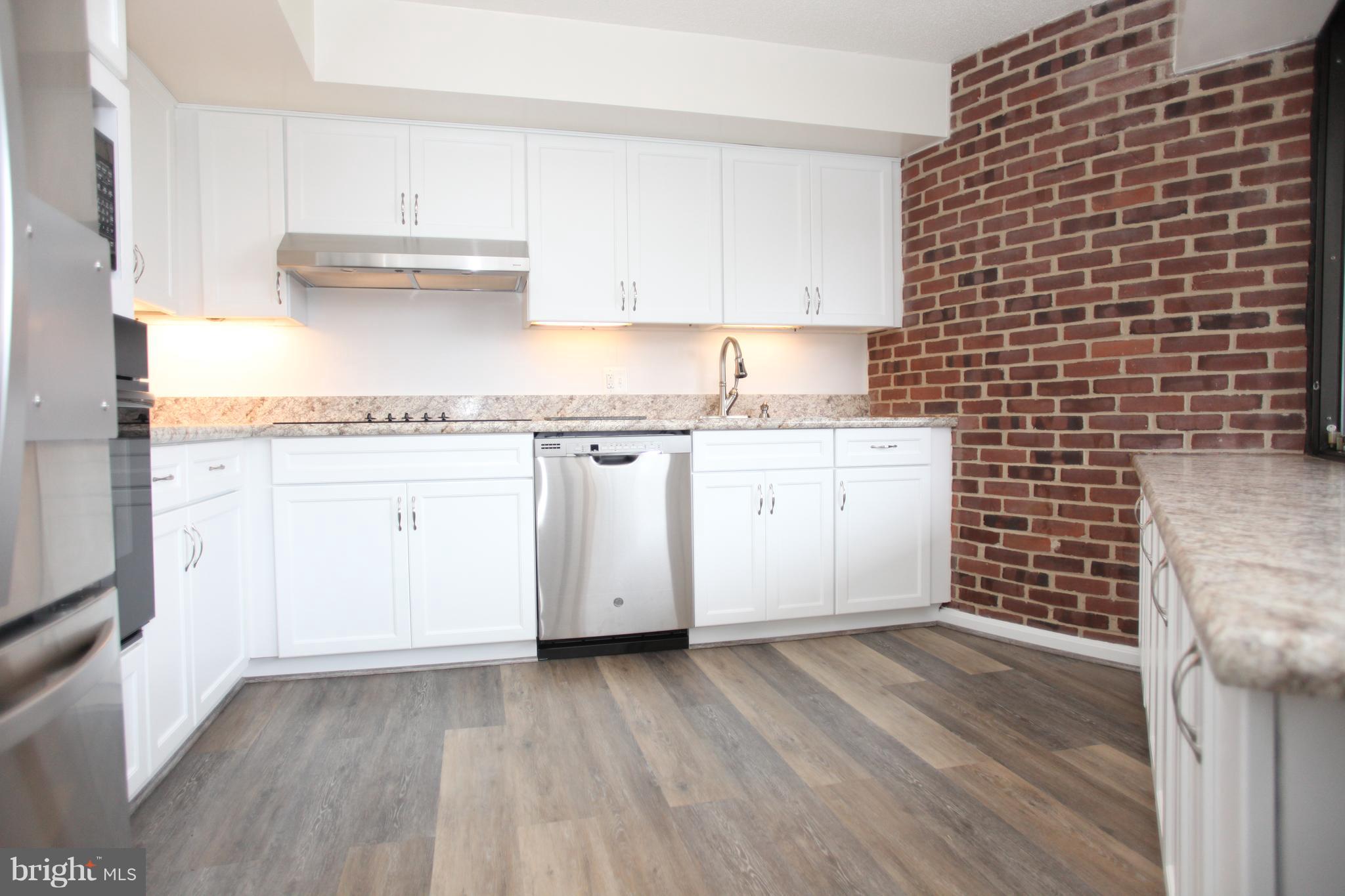 1015 33rd Street Northwest, Unit 814 Washington, DC 20007 - Photo 6 of 12 Kitchen