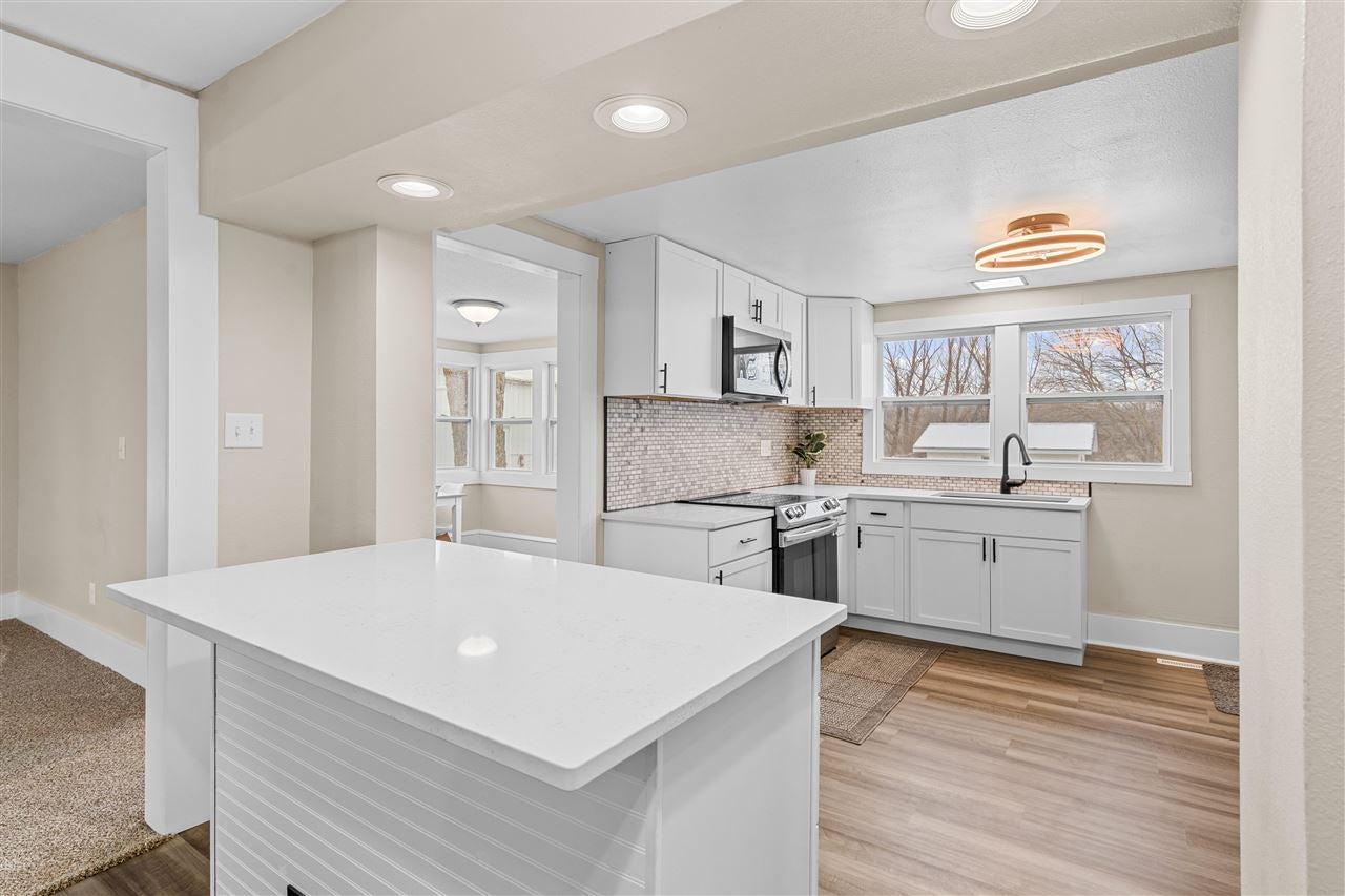 1454 Maxson Road Cedar Rapids, IA 52403 - Photo 15 of 41 Gallery Image 15