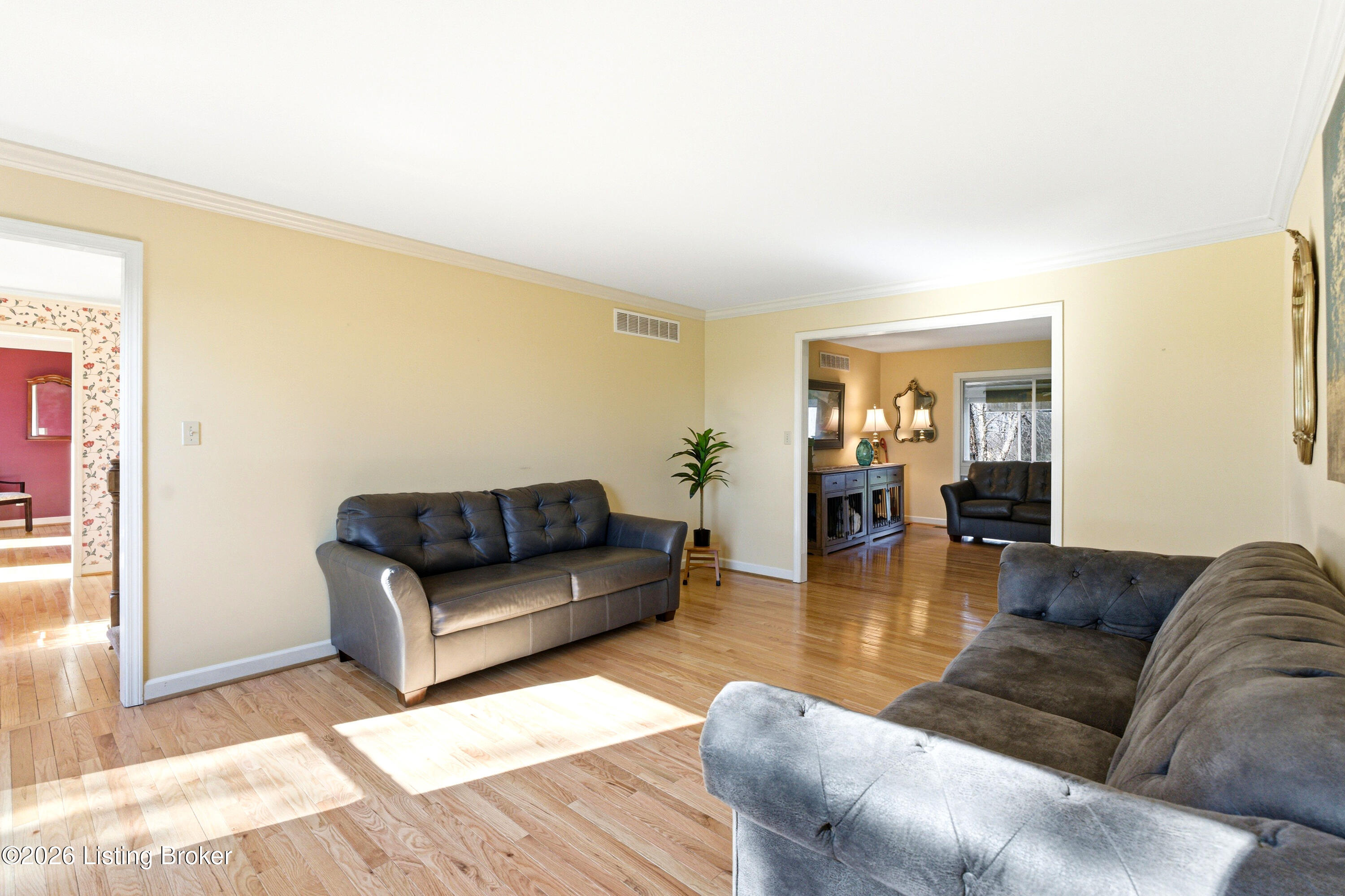 1101 Waddy Road Waddy, KY 40076 - Photo 18 of 117 GREAT ROOM