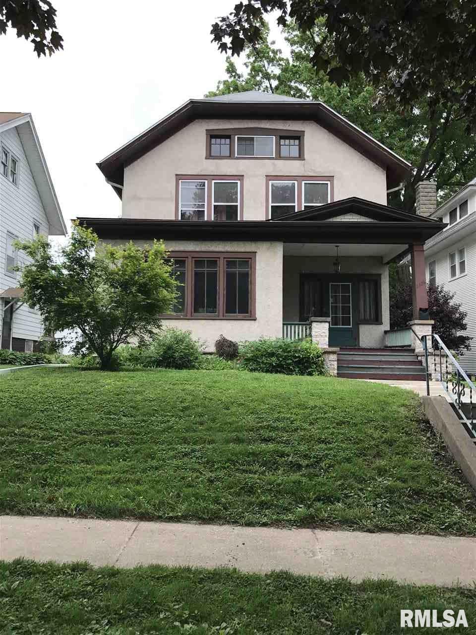 2326 Ripley Street Davenport, IA 52803 - Photo 1 of 11 Gallery Image 1